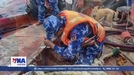 Bắt giữ tàu vận chuyển trái phép 50.000 lít dầu trên vùng biển Tây Nam