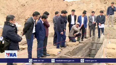 Bắc Ninh khai quật khẩn cấp hai thuyền cổ mới phát hiện