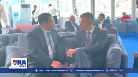 Thủ tướng Phạm Minh Chính gặp Thủ tướng Tây Ban Nha