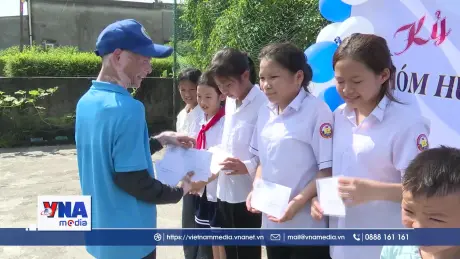 Khi trái tim “lập trình” cuộc đời chàng trai khuyết tật