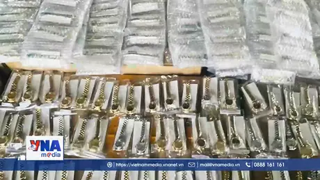 Thu giữ 450 đồng hồ giả nhãn hiệu Rolex tại cửa khẩu Trà Lĩnh