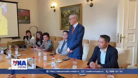 Đại sứ quán Việt Nam tại Đức gặp mặt báo chí nhân ngày 21/6