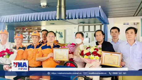 Cảm ơn thủy thủ đoàn tàu STARSHIP TAURUS cứu hộ ngư dân gặp nạn