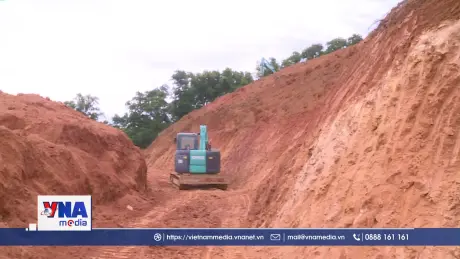 Lợi dụng sáp nhập, khai thác san lấp đất trái phép 