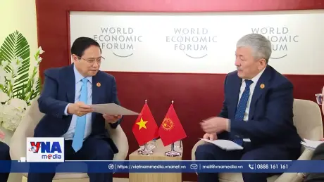 Thủ tướng Phạm Minh Chính gặp Thủ tướng Kyrgyzstan