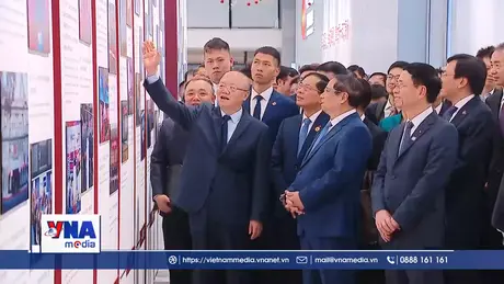 Hỗ trợ Việt Nam phát triển thị trường chứng khoán, tài chính