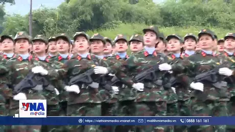 Nữ quân nhân luyện tập A80 – những bước chân tự hào