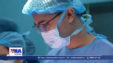 Đưa ngư dân ở Trường Sa về đất liền cấp cứu trong tình trạng nguy kịch