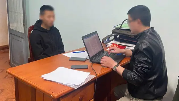 Khởi tố vụ án dùng ChatGPT giải đề thi văn tại Lâm Đồng
