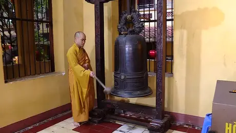 Đồng loạt cử hành chuông, trống cầu quốc thái dân an