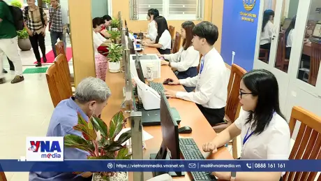 Ngày đầu vận hành chính quyền 2 cấp tại Hà Nội