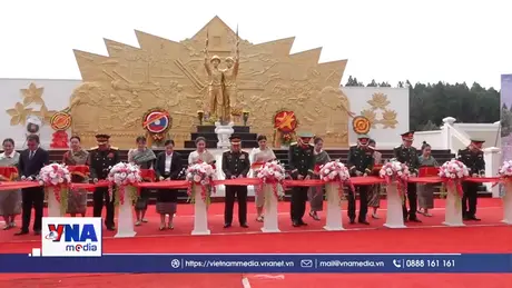 Tình đoàn kết đặc biệt Việt Nam - Lào mãi trường tồn