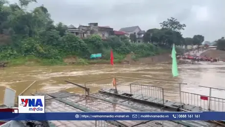 Phú Thọ tạm dừng vận hành phà quân sự