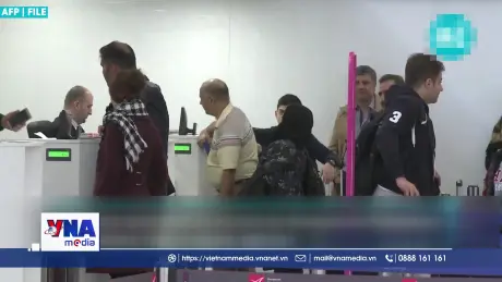 Iran đóng cửa một phần không phận