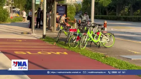 Singapore nâng cao ý thức người tham gia giao thông trên vỉa hè