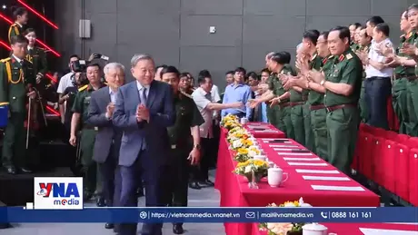 Khắc ghi lời Bác - vang nhịp quân hành