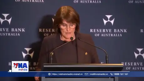 Australia bất ngờ giữ nguyên lãi suất