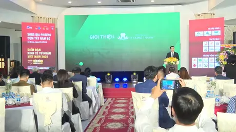 Khai mạc Diễn đàn Kinh tế tư nhân Việt Nam 2025