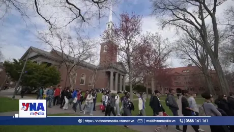 Chính quyền Mỹ đe dọa rút chứng nhận học thuật của Đại học Harvard
