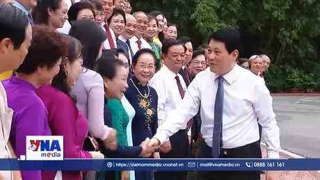 Chủ tịch nước gặp mặt cán bộ Hội khuyến học tiêu biểu