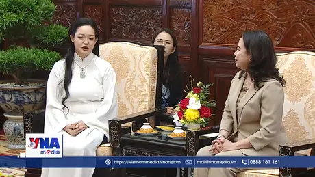 Phó Chủ tịch nước Võ Thị Ánh Xuân tiếp nữ phi hành gia Amanda Nguyễn
