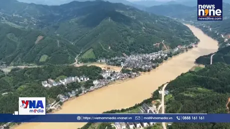 Mực nước tại hơn 20 con sông ở Tây Nam Trung Quốc vượt mức an toàn