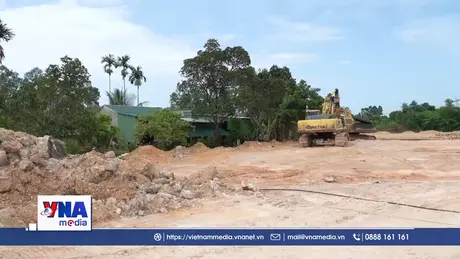 Hà Tĩnh ngang nhiên khai thác đất trái phép để san lấp mặt bằng