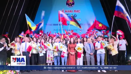 Tuổi trẻ kiều bào chung tay 