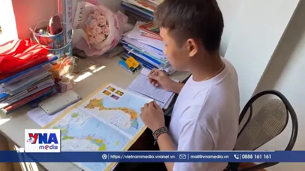 Học sinh vượt khó đạt điểm 10 môn Địa lý