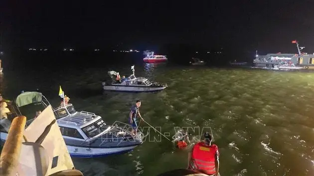 Vụ lật tàu trên vịnh Hạ Long: Xử lý nghiêm trường hợp thông tin sai sự thật