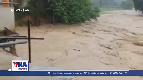 Lũ quét cuốn trôi nhiều nhà dân ở xã biên giới Nhôn Mai, Nghệ An