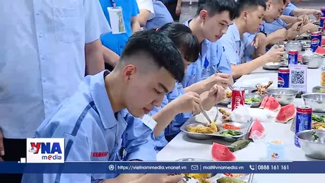 Bữa cơm công đoàn - Lan tỏa yêu thương