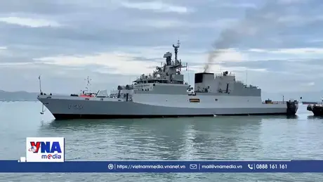 Tàu Hải quân Ấn Độ thăm xã giao thành phố Đà Nẵng