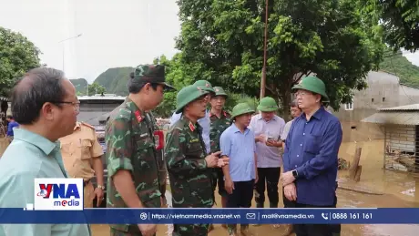 Không để người dân nào bị đói, khát, cô lập trong lũ lụt