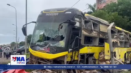 Khởi tố vụ án lật xe khách khiến 10 người tử vong tại Hà Tĩnh