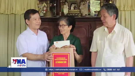 Các đoàn công tác Trung ương thăm, tặng quà tại Vĩnh Long