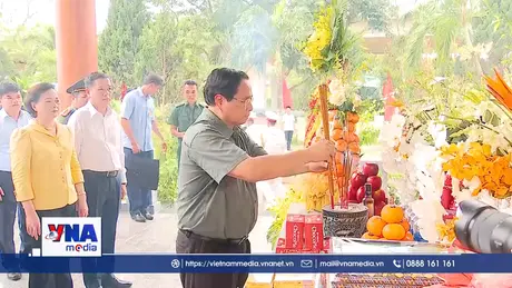 Thủ tướng Phạm Minh Chính tri ân người có công tại Quảng Trị