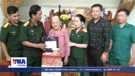 Những tấm áo lụa tri ân Mẹ Việt Nam Anh hùng ở Quảng Trị
