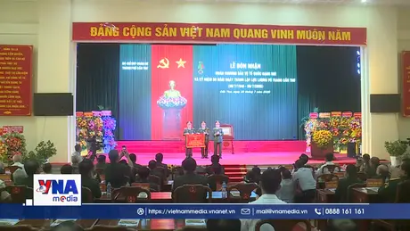 Cần Thơ đón nhận Huân chương Bảo vệ Tổ quốc hạng Nhì