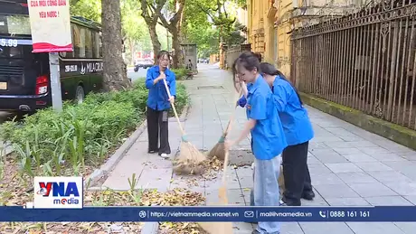 Hà Nội đồng loạt ra quân tổng vệ sinh môi trường