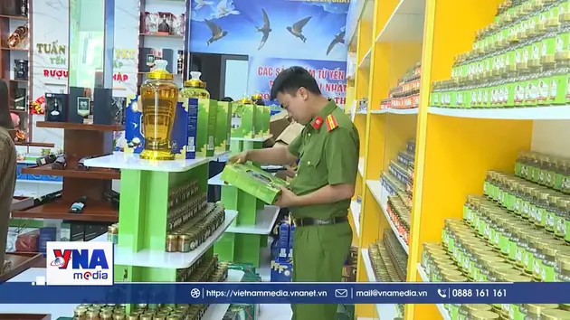 Khởi tố Giám đốc Công ty sản xuất hàng giả