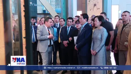 Chủ tịch nước và Phu nhân thăm Đại Bảo tàng Ai Cập
