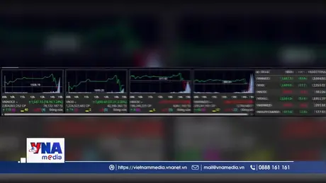 VN Index biến động cực mạnh trong phiên ngày 5/8