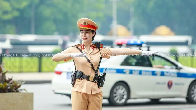 Hà Nội cấm hoàn toàn phương tiện trên nhiều tuyến phố ngày 7-10/8
