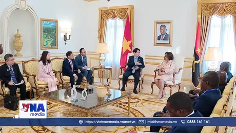 Chủ tịch nước Lương Cường hội kiến Chủ tịch Quốc hội Angola