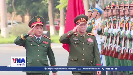 Việt Nam – Lào tăng cường hợp tác chính trị trong quân đội