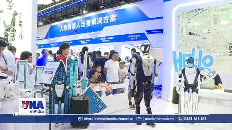 Trung Quốc đầu tư phát triển robot hình người thông minh