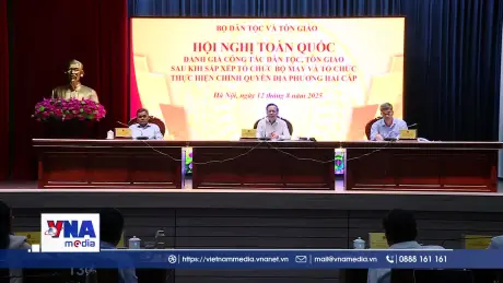 Đẩy mạnh phân cấp, phân quyền công tác dân tộc và tôn giáo