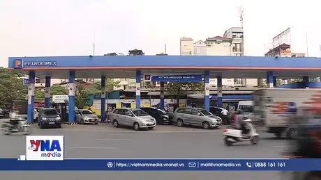 Giá xăng giảm xuống dưới 20.000 đồng/lít