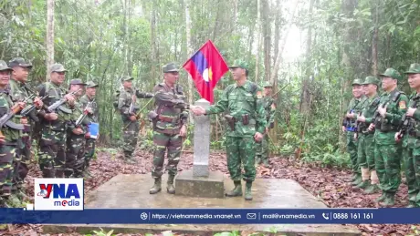 Dấu mốc mới trên đường biên giới Việt - Lào